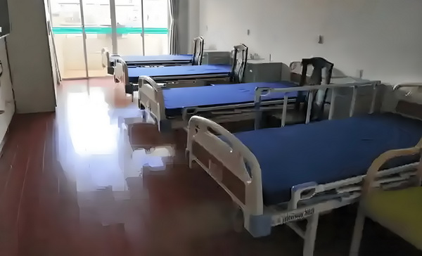2025深户有放宽政策吗_刷短剧治愈上班的痛！再让我看广告就太过分了吧 网传播互联非常适合