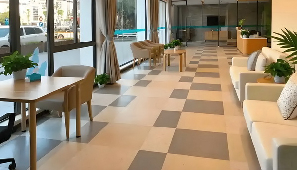外地人积分落户_专访导演饶晓志：对《万里归途》满意和骄傲 骄傲作边高与周校建立长期合